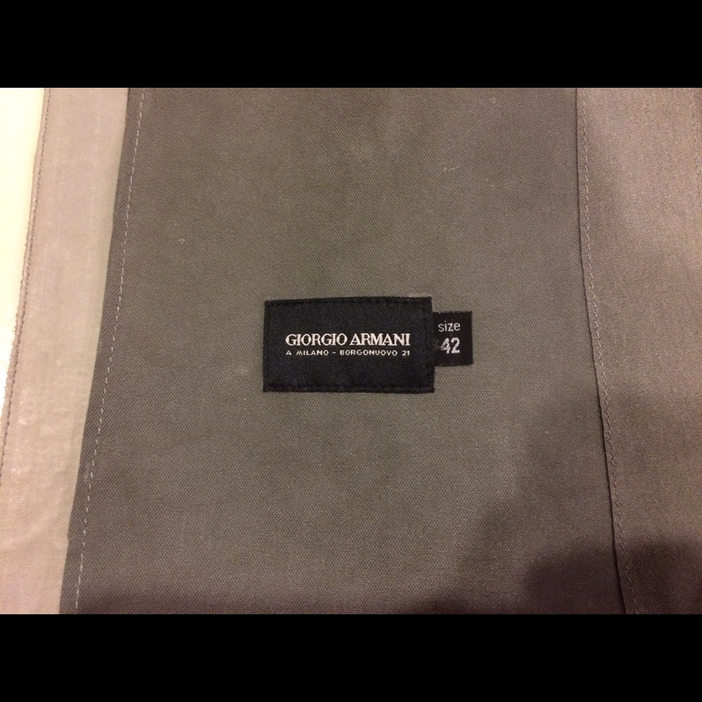 โผ๏ธโผ๏ธSOLDโผ๏ธโผ๏ธDonโt Purchase โผ๏ธArmaniLeatherCoat๐ - Picture 8 of 8